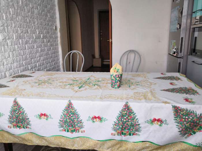 Фотография покупателя товара Набор столовый Этель "Golden Christmas" скатерть 150*180 +/-3см с ГМВО, салф.40х40см - 8шт,