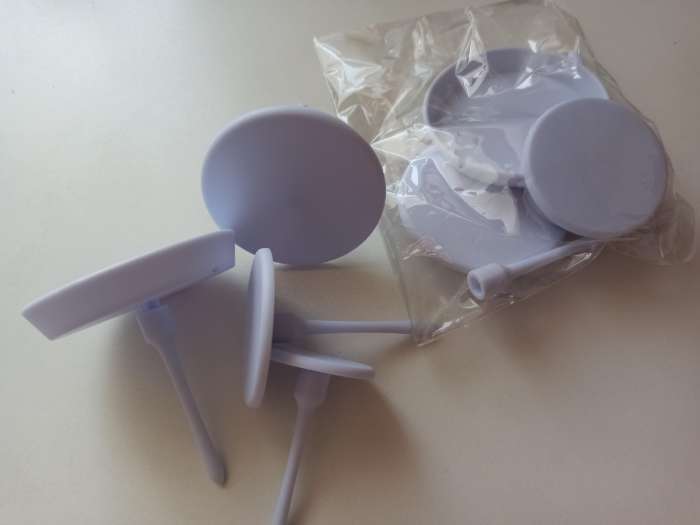 Фотография покупателя товара Набор кондитерских гвоздей Доляна, 4 шт., d=3.5/5/6/7 см, белый - Фото 1