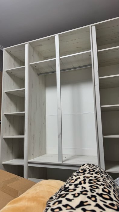 Фотография покупателя товара Шкаф четырёхстворчатый для одежды «Клик Мебель. Зара», 2 ящика, 1760×530×2100 мм, цвет крафт белый - Фото 1