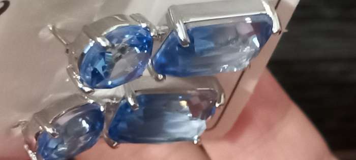 Фотография покупателя товара Серьги со стразами «Весна» овал квадрат, синие в серебре - Фото 6