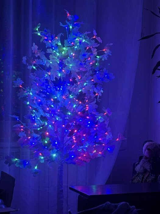 Фотография покупателя товара Дерево светодиодное 1.8 м, "Клён красный", 350LED, 220V, КРАСНЫЙ - Фото 1