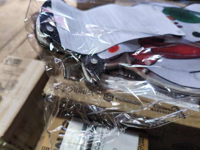 Фотография покупателя товара Светодиодная фигура «Снеговик» 23×43 см, пластик, 220 В, свечение мульти (RG/RB) - Фото 6