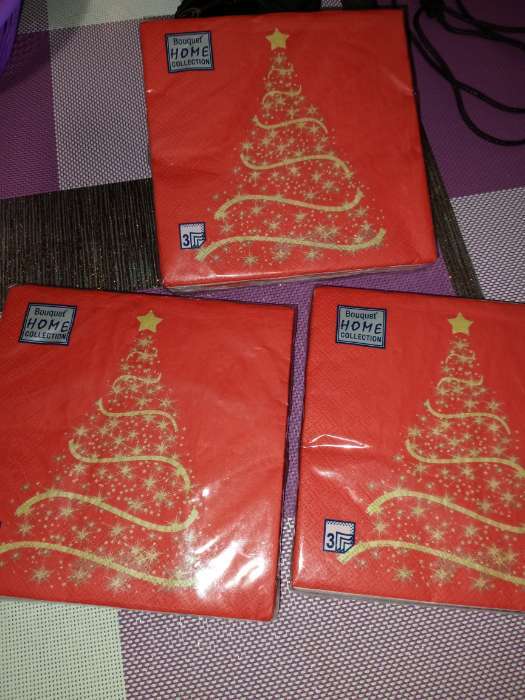 Фотография покупателя товара Салфетки новогодние бумажные Pero Prestige «Кексик», 3 слоя, 33×33 см, 20 шт. - Фото 1