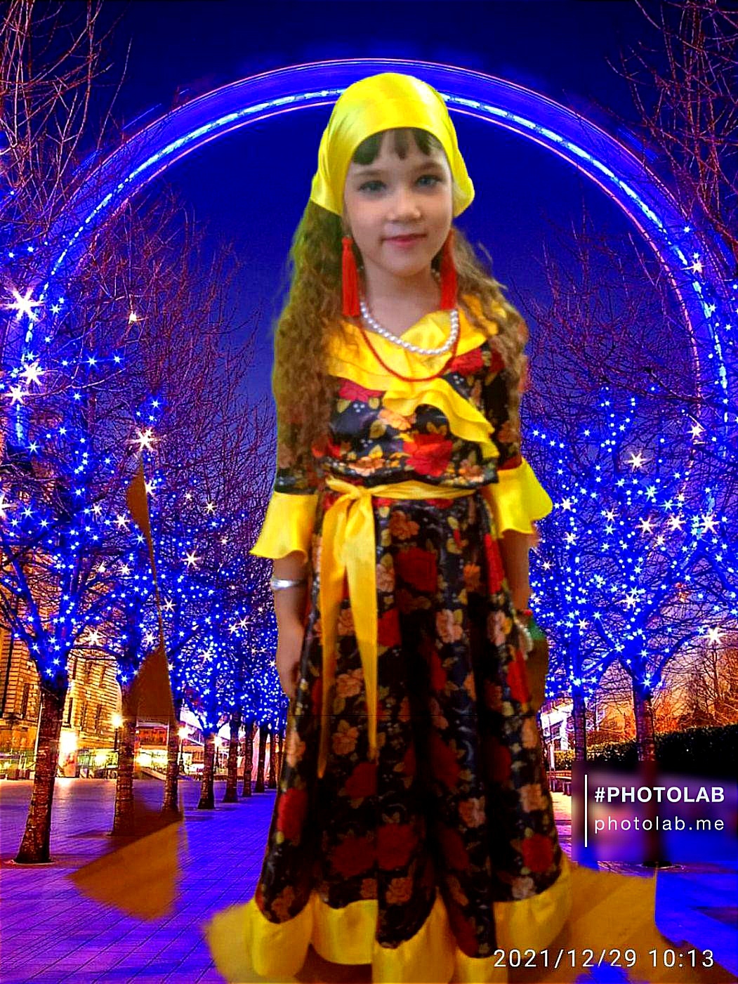 Фотография покупателя товара Карнавальный цыганский костюм для девочки, жёлтый с оборкой по груди, р. 32, рост 122 см - Фото 8