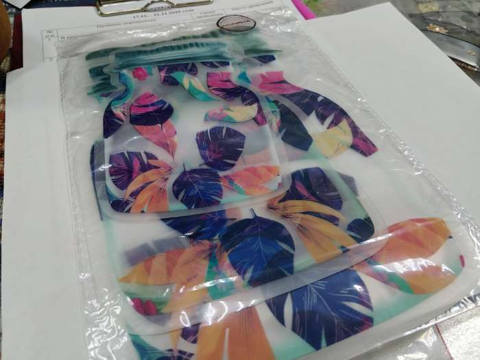 Фотография покупателя товара Набор пакетов для хранения сыпучих Доляна «Перья», застёжка zip-lock, 3 шт., 15×10 см, 20×13 см, 24.5×16.5 - Фото 2