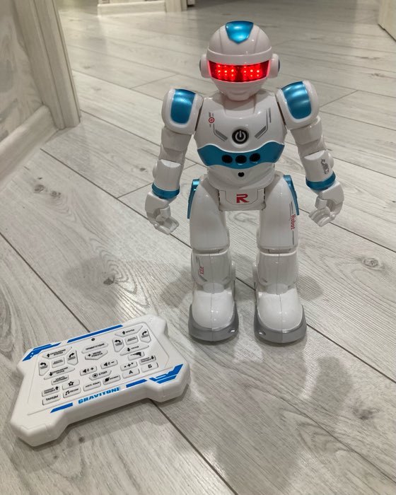 Фотография покупателя товара Робот-игрушка радиоуправляемый IQ BOT GRAVITONE, русское озвучивание, цвет красный, уценка (заменили коробку) - Фото 5