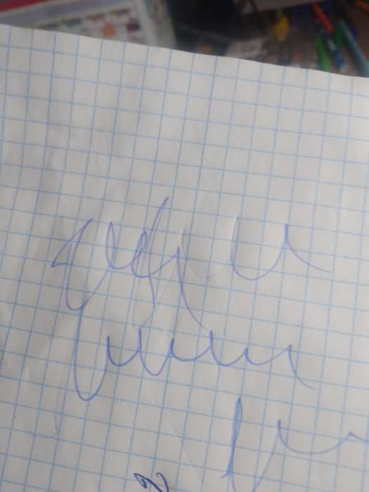 Фотография покупателя товара Ручка пластик пиши-стирай автоматическая «Котики», синяя паста 0.7 мм - Фото 2