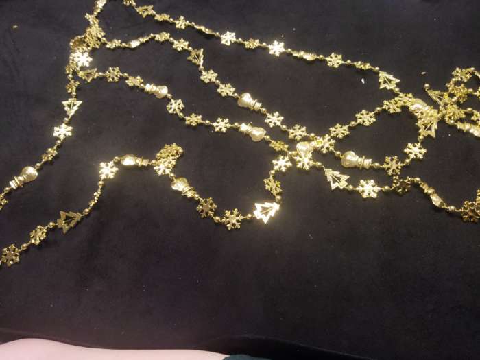 Фотография покупателя товара Бусы на ёлку «Снежинки», длина 2.7 м, d=2.3 см, МИКС - Фото 1