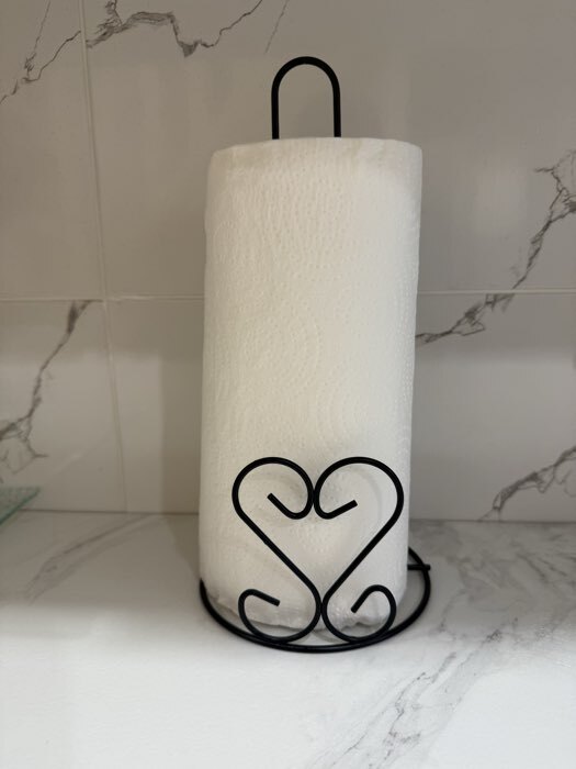 Фотография покупателя товара Держатель для бумажных полотенец настольный Доляна «Сердце», 13.5×13.5×28 см - Фото 1