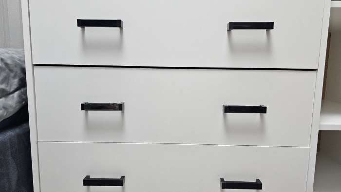 Фотография покупателя товара Комод для вещей «Клик Мебель», 5 ящиков, с дверью, 1100×480×900 мм, цвет белый - Фото 110