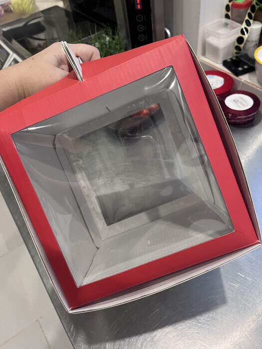 Фотография покупателя товара Коробка кондитерская новогодняя с окном, сундук, «Тепла и уюта», 20×20×20 см - Фото 5