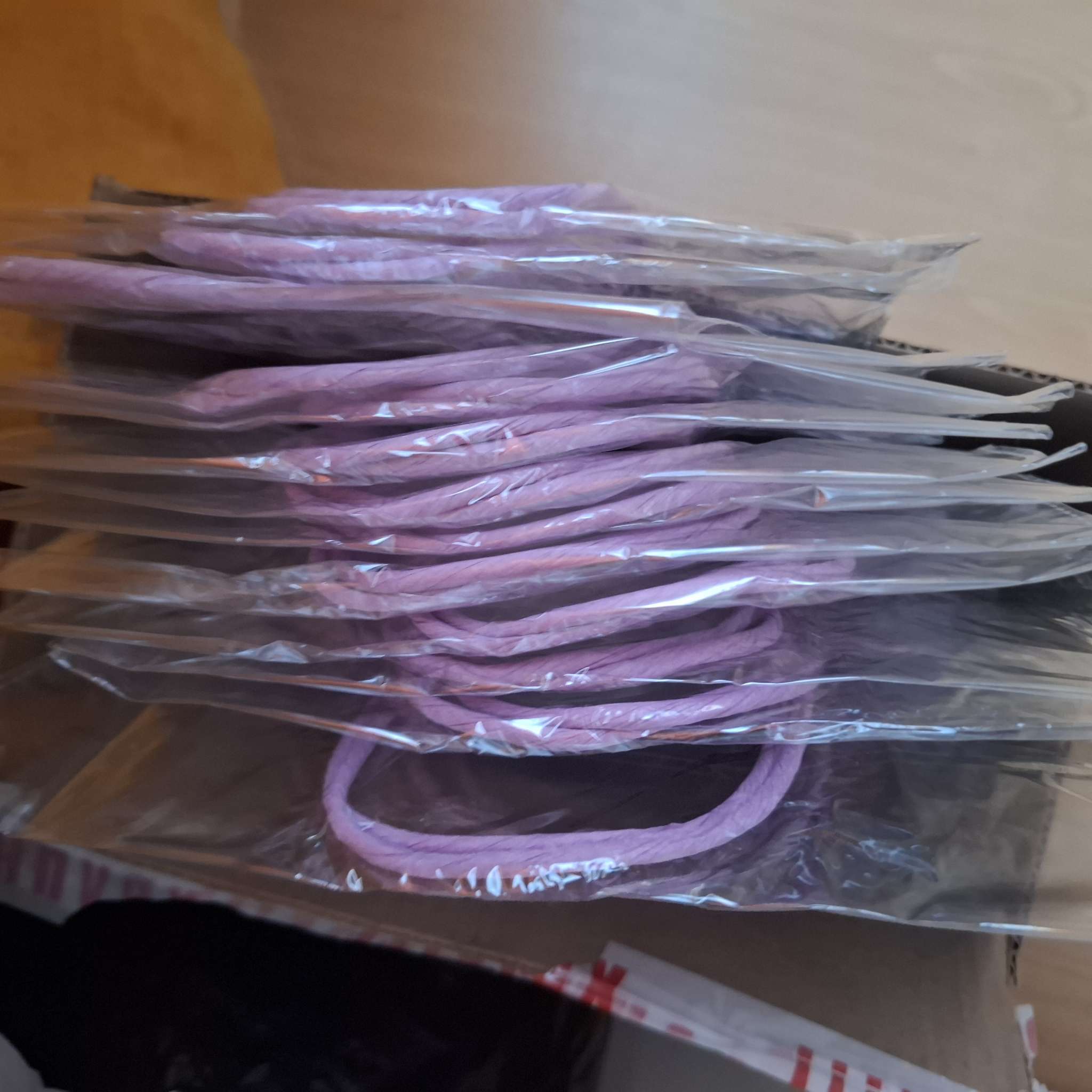 Фотография покупателя товара Пакет подарочный крафт «Спасибо» 18×8×25 см - Фото 15