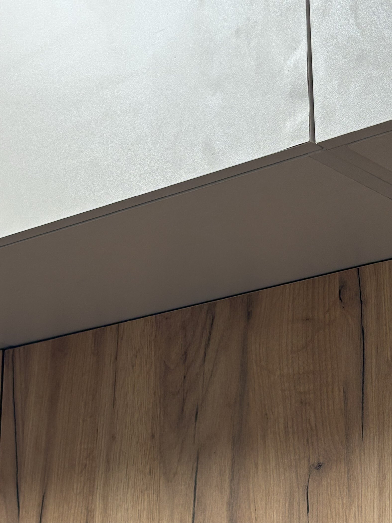 Фотография покупателя товара Кухонный гарнитур угловой в потолок «Виктория», 3000×1600 мм, цвет кашемир/дуб крафт - Фото 113