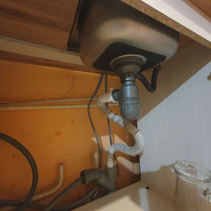 Фотография покупателя товара Мойка кухонная MIXLINE 531266, врезная, толщина 0.6 мм, 38×38×15 см, вып. 3 1/2", с сифоном - Фото 1