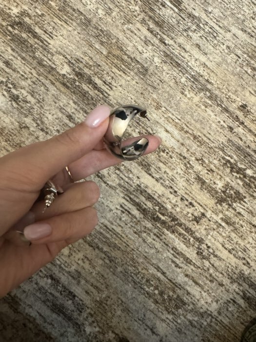 Фотография покупателя товара Серьги металл «Полумесяц», цвет серебро - Фото 2