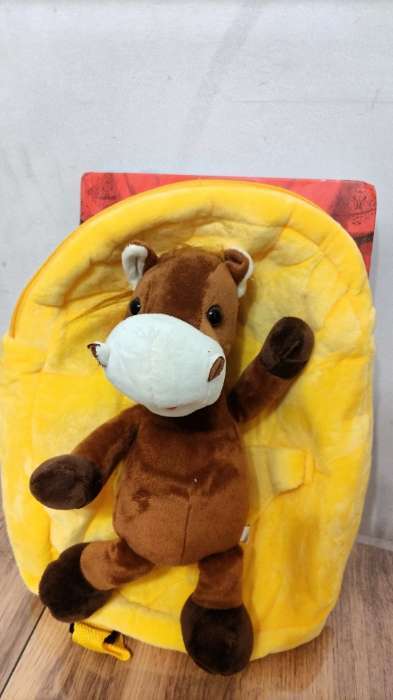 Фотография покупателя товара Мягкая игрушка - рюкзачок «Лошадка», 25 см - Фото 2