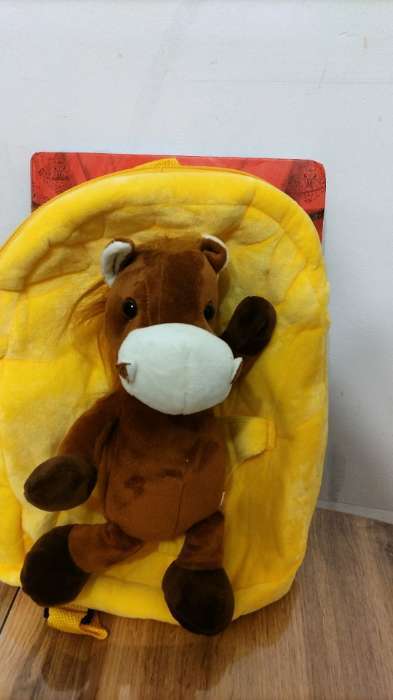 Фотография покупателя товара Мягкая игрушка - рюкзачок «Лошадка», 25 см - Фото 3