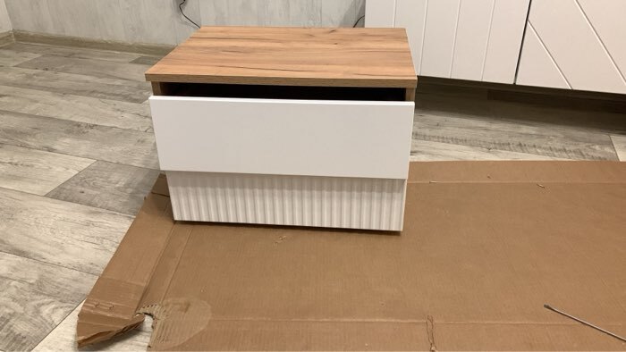 Фотография покупателя товара Тумба прикроватная «Марвэл», 502×386×350 мм, цвет браш вайт/дуб крафт - Фото 1