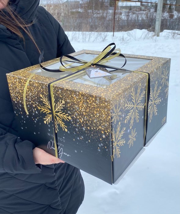 Фотография покупателя товара Коробка для торта Golden, 30 х 30 х 19 см - Фото 1