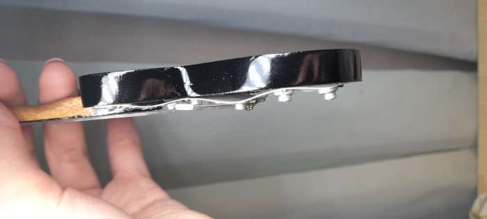 Фотография покупателя товара Гитара сувенирная Ibanez, на подставке, 24×8×2 см, чёрно-белая - Фото 3