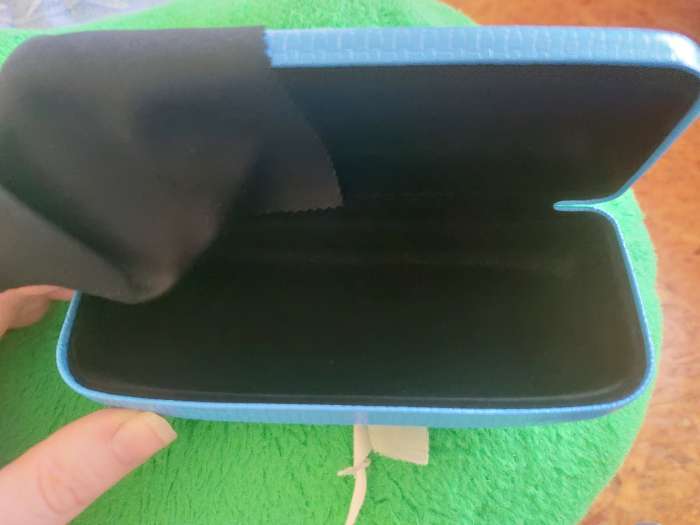 Фотография покупателя товара Футляр для очков на хлопушке, однотонный, размер 15×6×3.5 см, голубой - Фото 1