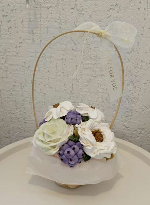 Фотография покупателя товара Лента капроновая с тиснением Just for you, 25 мм, 23±1 м, цвет бежевый, золотой - Фото 1