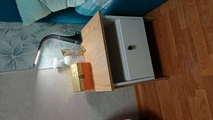 Фотография покупателя товара Тумба прикроватная «Теодора», 480×421×500 мм, цвет белый, крафт золотой - Фото 1