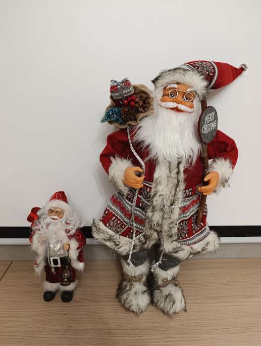 Фотография покупателя товара Дед Мороз под ёлку «Зимнее волшебство. Новогодняя игрушка в полосатой шубе, с подарками», 30 см - Фото 7