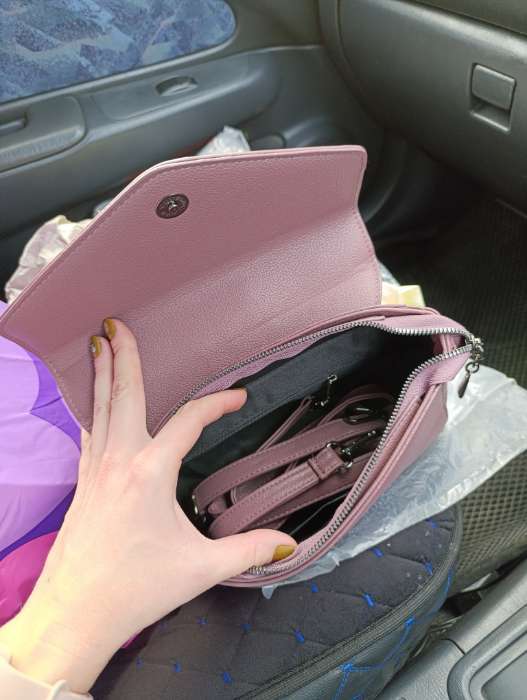 Фотография покупателя товара Сумка женская мессенджер на магните, 24×10×15 см, бордовая - Фото 2