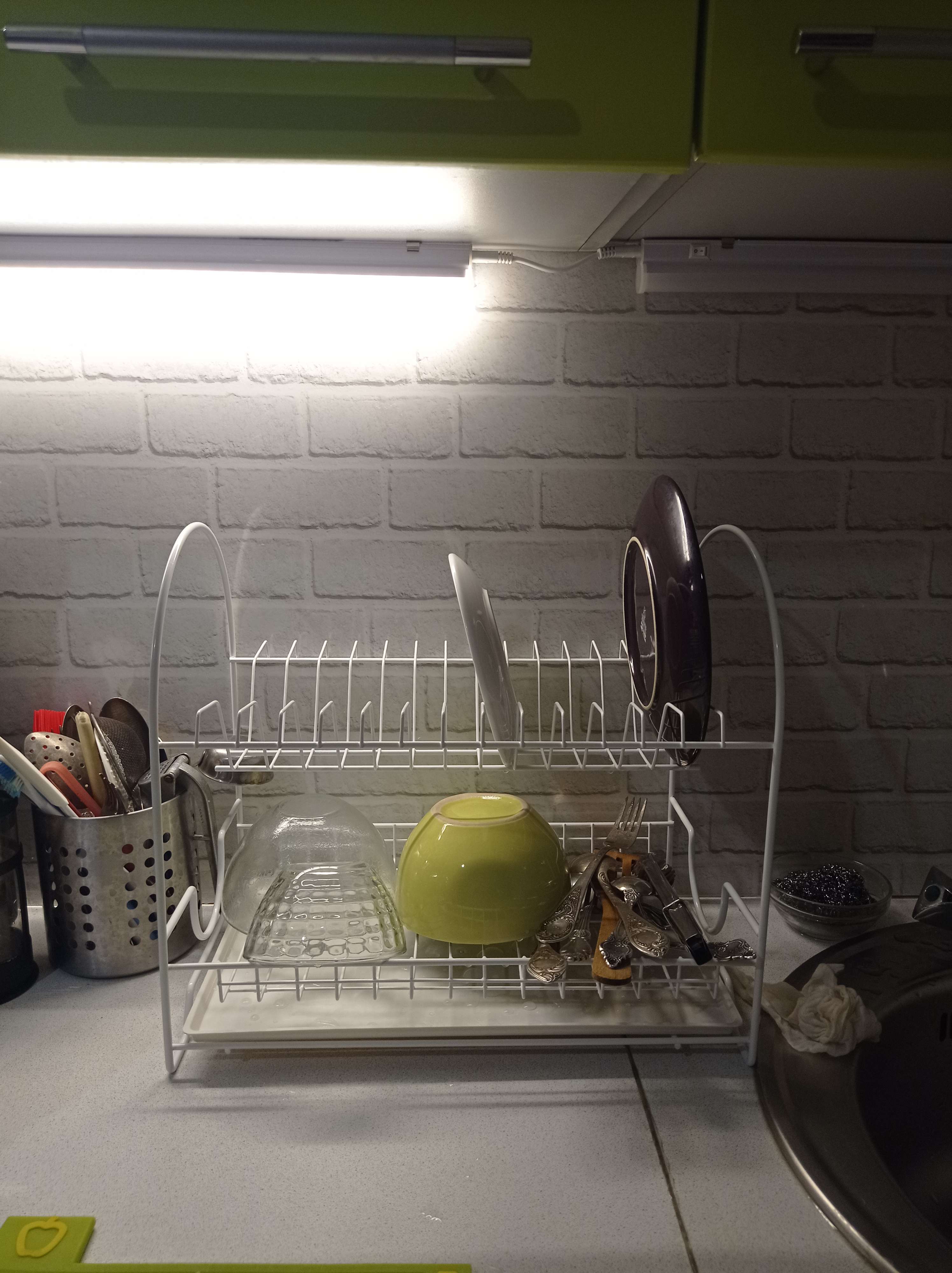 Фотография покупателя товара Сушилка для посуды 2-х ярусная «Люкс», 25×40×35 см, цвет белый