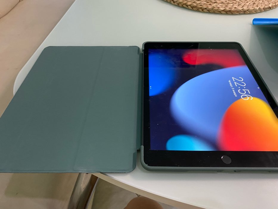 Фотография покупателя товара Чехол для iPad 7/8/9, 10.2", кожзам, силикон, темно-синий - Фото 1