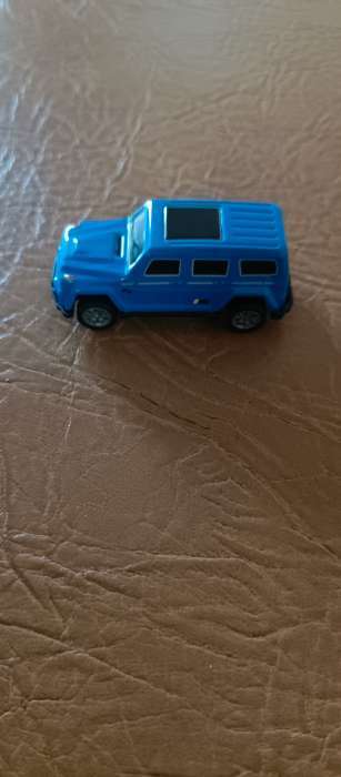 Фотография покупателя товара Машинка металлическая «Внедорожник», масштаб 1:64, МИКС - Фото 2