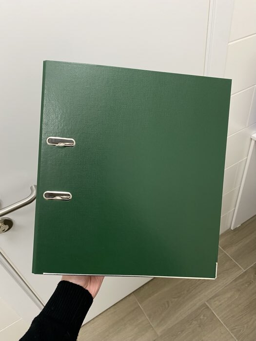 Фотография покупателя товара Папка-регистратор А4, 75 мм, ПВХ, тиснение «лен», металлическая окантовка, карман на корешок, собранная, зеленая - Фото 1