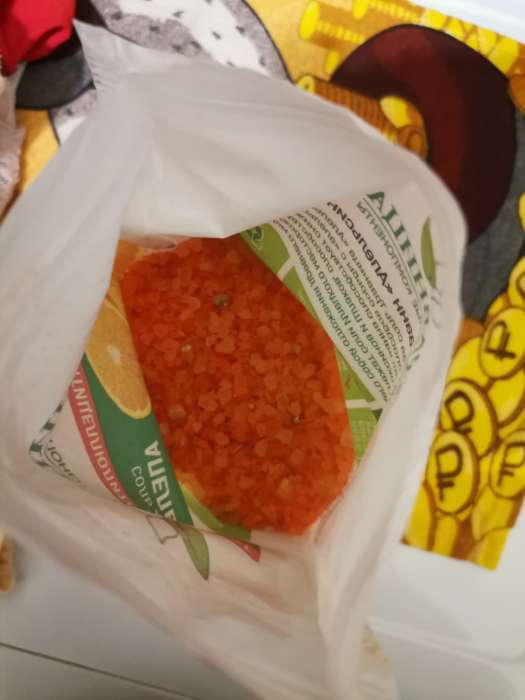 Фотография покупателя товара Соль для ванны "Травница" , Антицеллюлитный эффект, Апельсин, 900 г - Фото 2