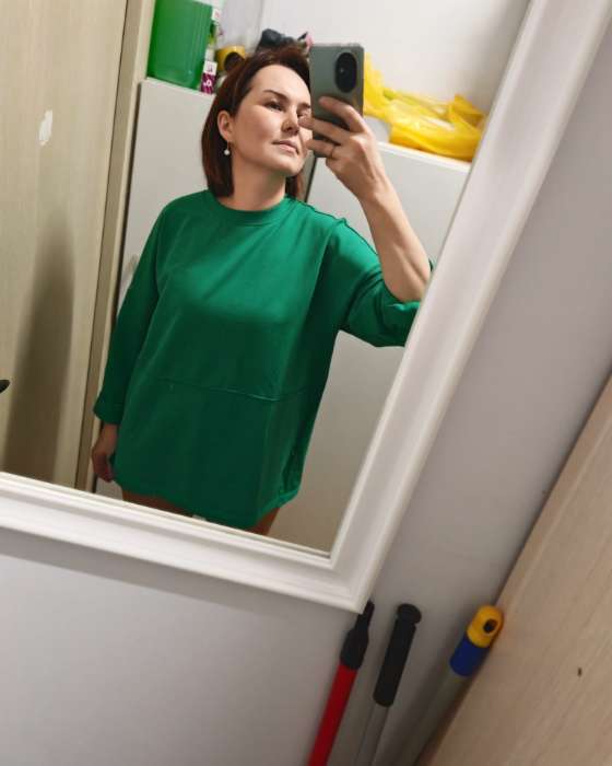 Фотография покупателя товара Свитшот женский MINAKU: Casual Collection, зелёный, размер 42 - Фото 1