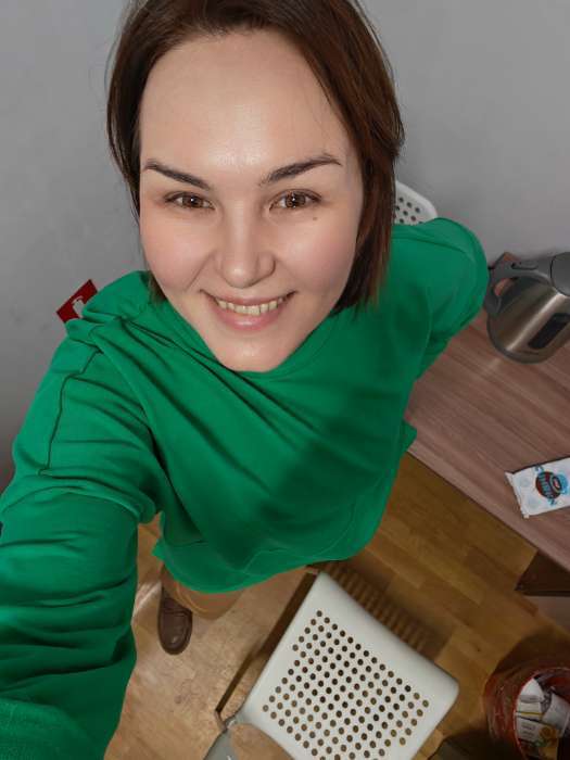 Фотография покупателя товара Свитшот женский MINAKU: Casual Collection, зелёный, размер 42 - Фото 2