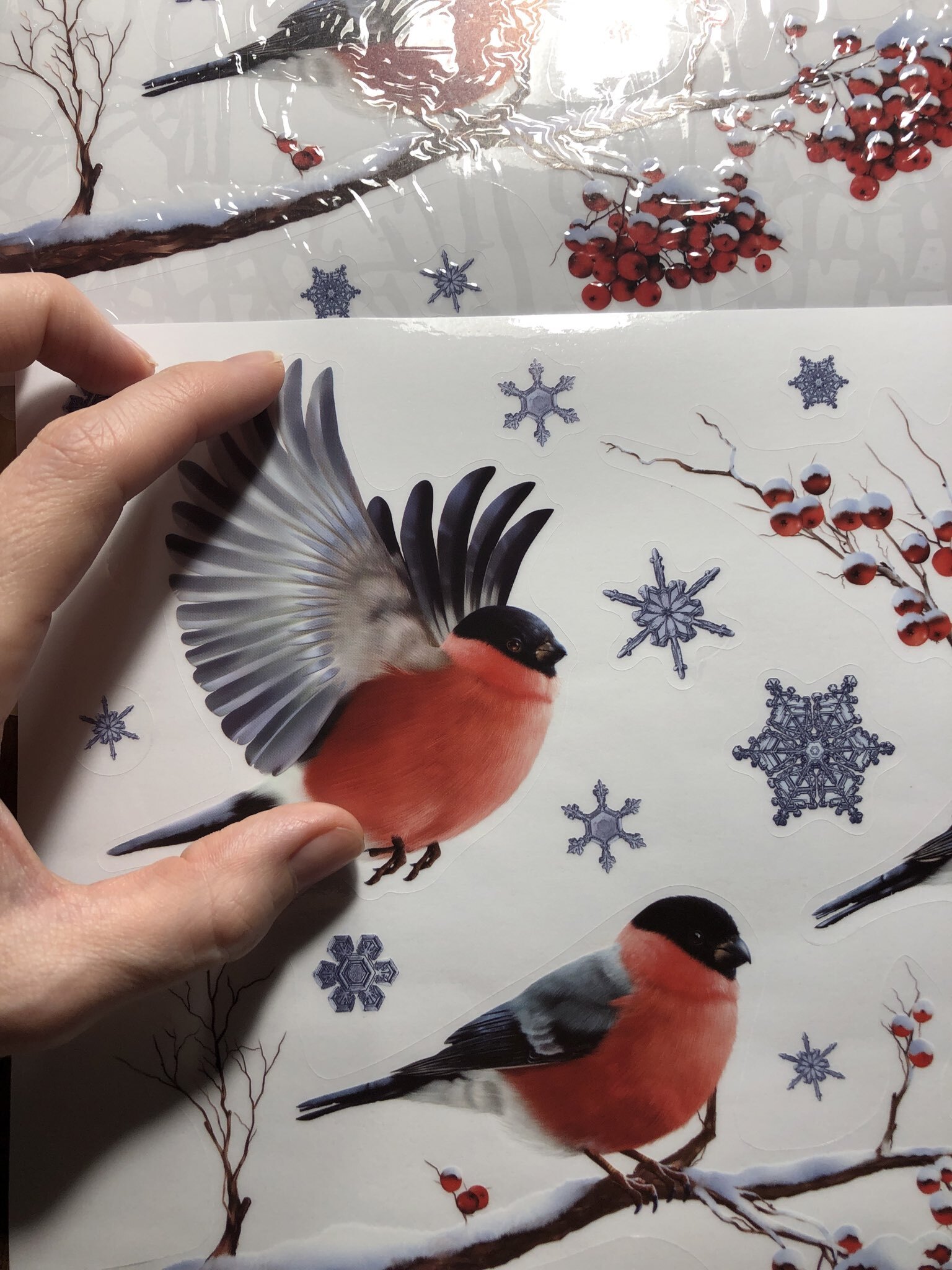 Фотография покупателя товара Наклейки на окна многоразовые «Новый год», снежинки 20×34 см - Фото 3