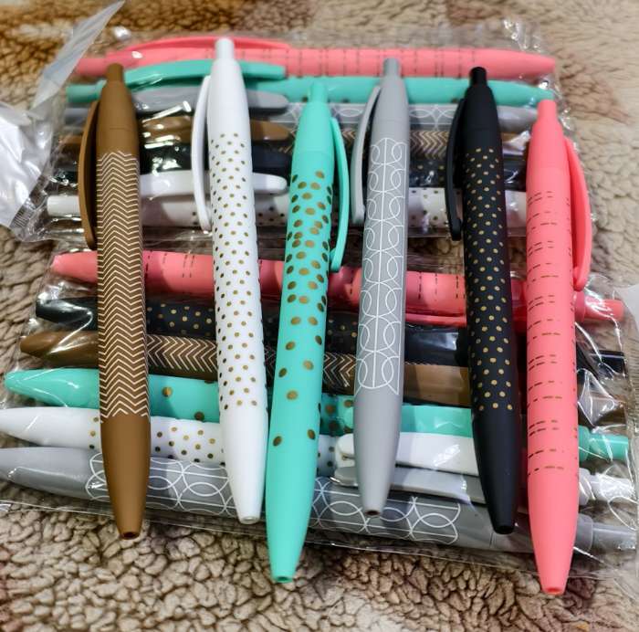 Фотография покупателя товара Ручка шариковая Calligrata, автоматическая, синий стержень, узел 0.5 мм, корпус прорезиненный, МИКС - Фото 1