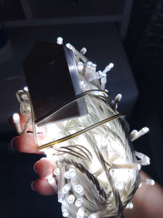 Фотография покупателя товара Гирлянда «Нить» 10 м, IP20, тёмная нить, 100 LED, 8 режимов, 220 В, свечение мульти - Фото 416