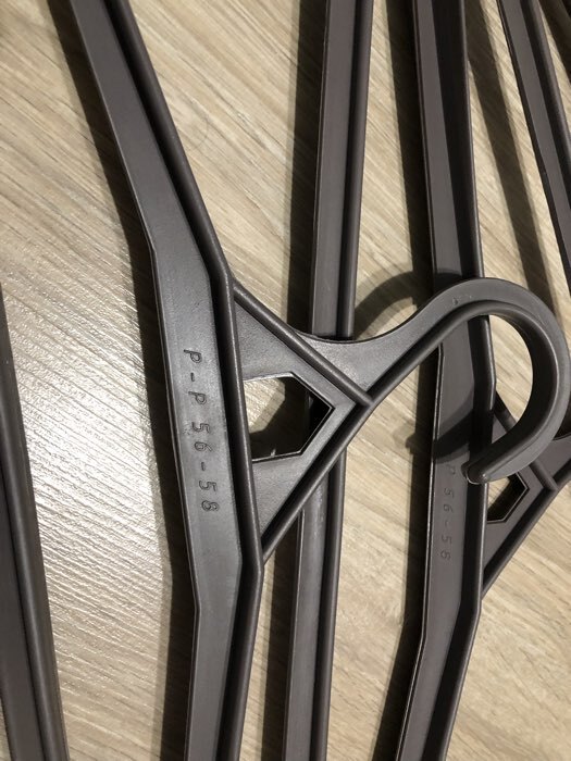 Фотография покупателя товара Плечики - вешалка для верхней одежды, размер 52-54, МИКС - Фото 3