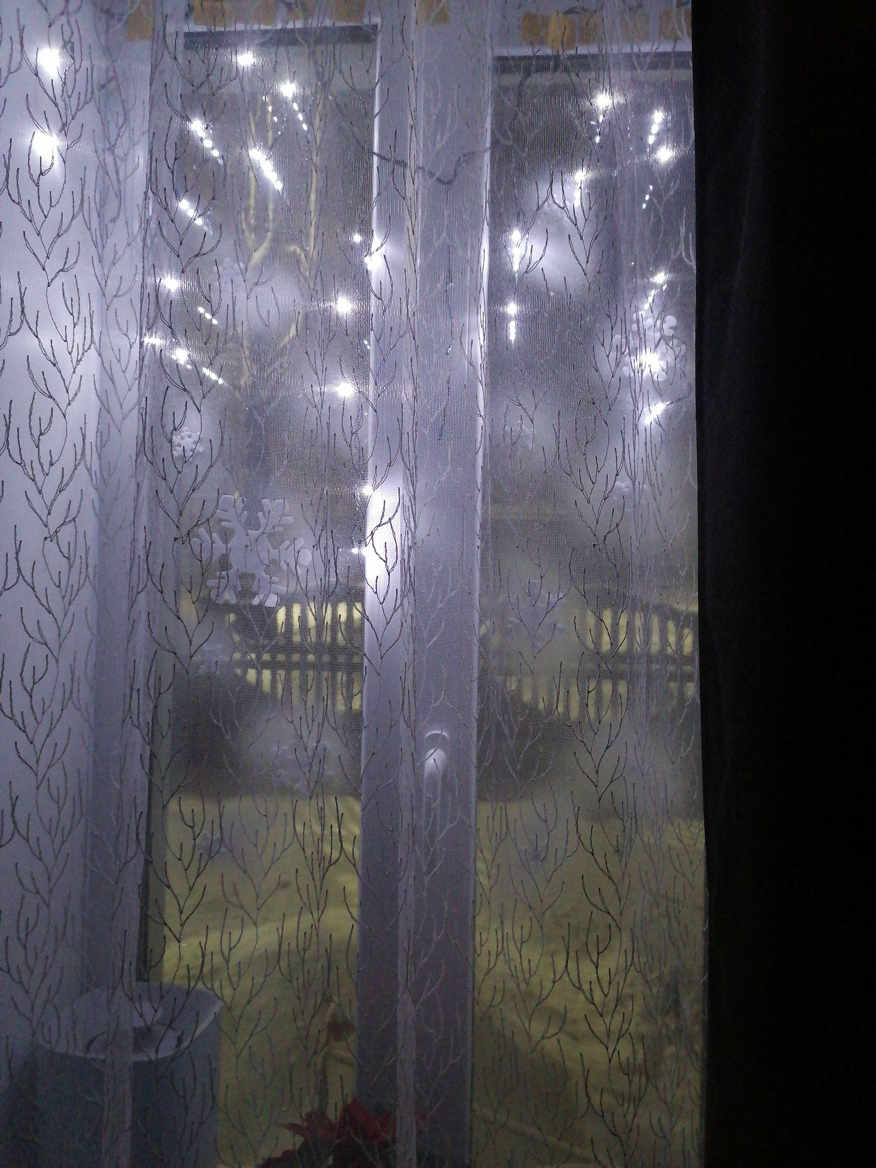 Фотография покупателя товара Гирлянда «Бахрома» 3 × 0.5 м, IP20, тёмная нить, 80 LED, свечение синее, 8 режимов, 220 В - Фото 9