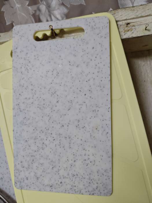 Фотография покупателя товара Доски разделочные, набор 2 шт., 24×14 см, 28×18 см, пластик, белые в крапинку - Фото 1