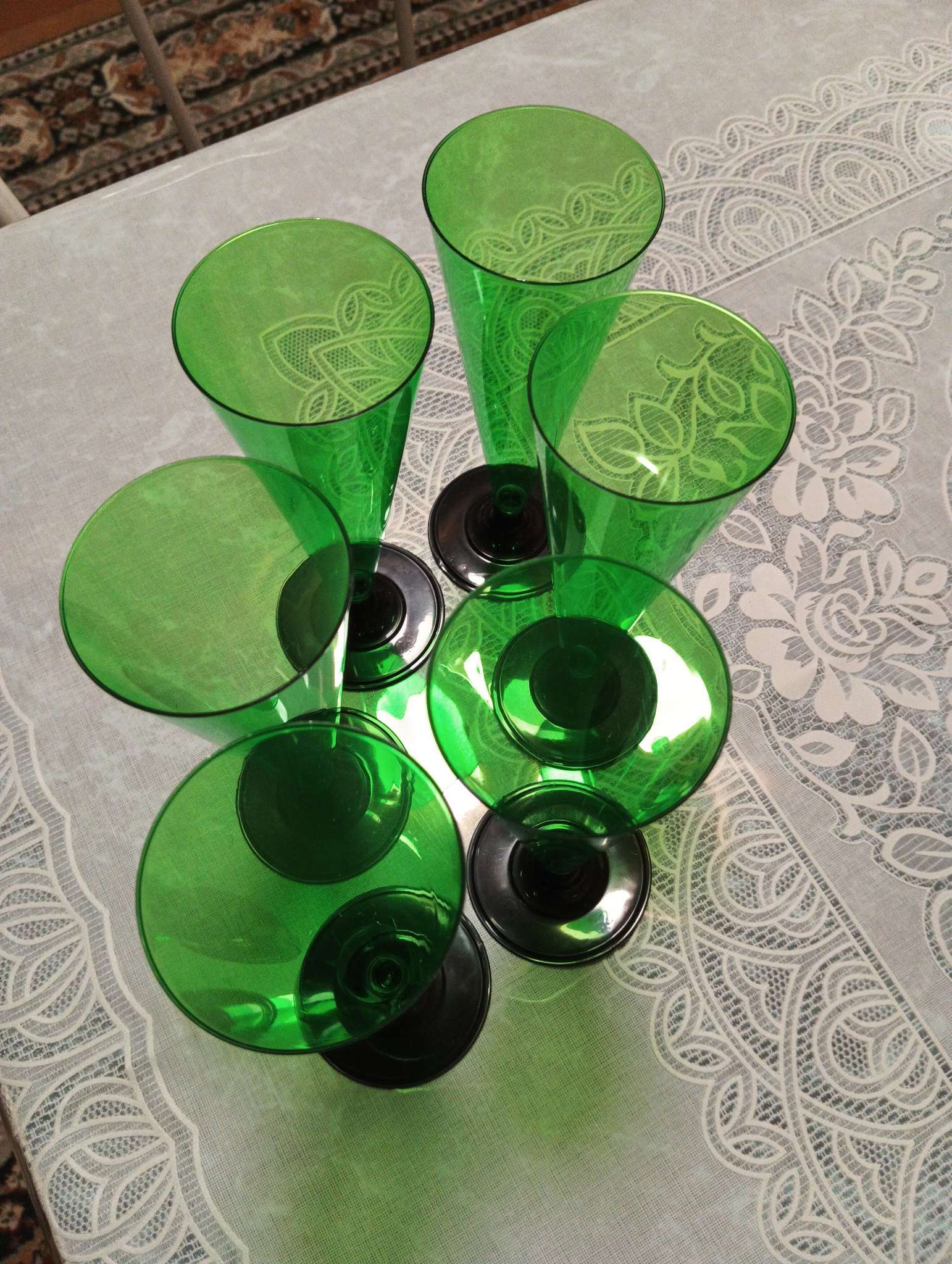 Фотография покупателя товара Фужер одноразовый «Конус», 150-180 мл, пластик, зелёный - Фото 1