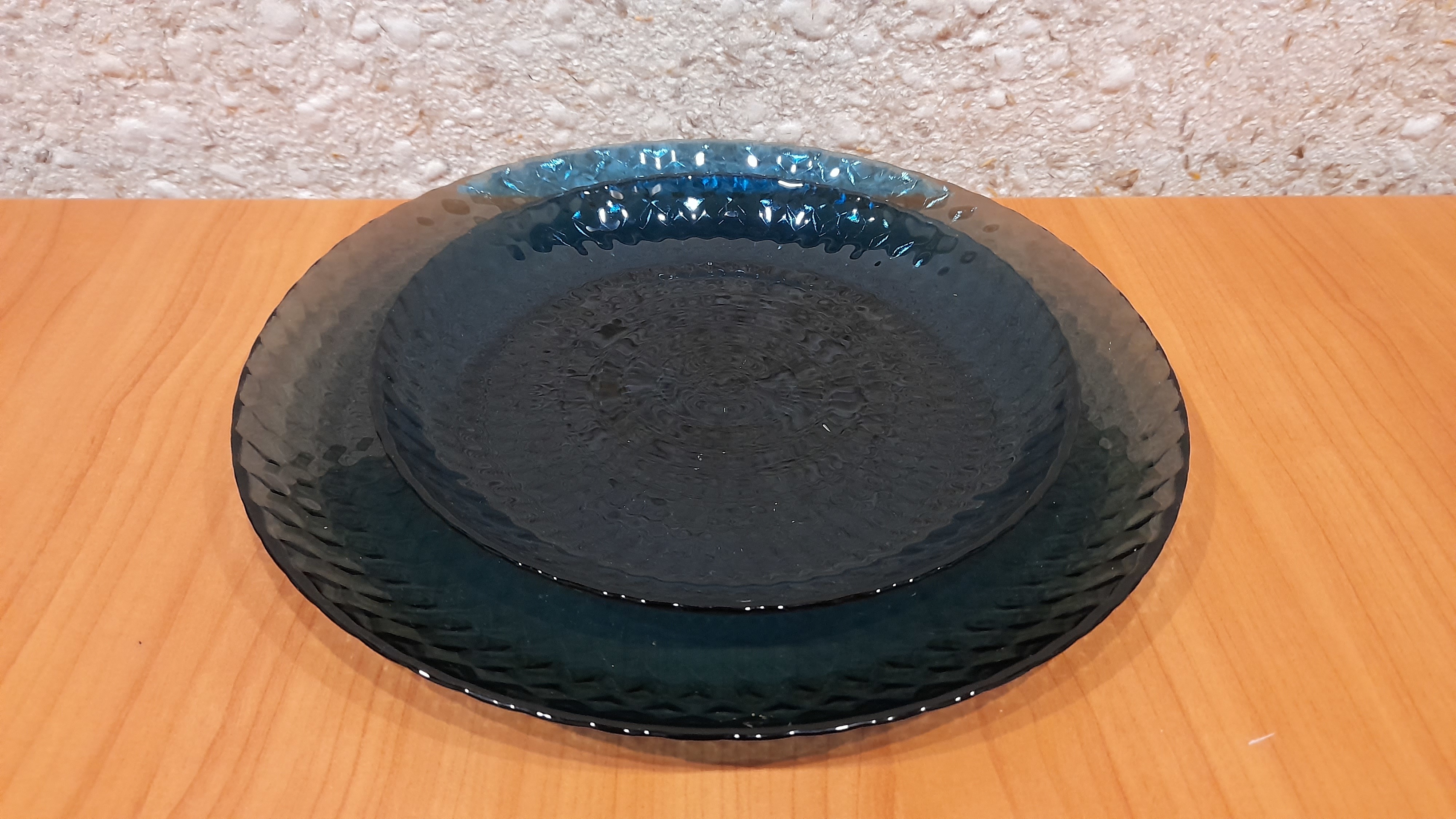 Фотография покупателя товара Тарелка десертная стеклянная «Идиллия», d=19 см, цвет лондон топаз