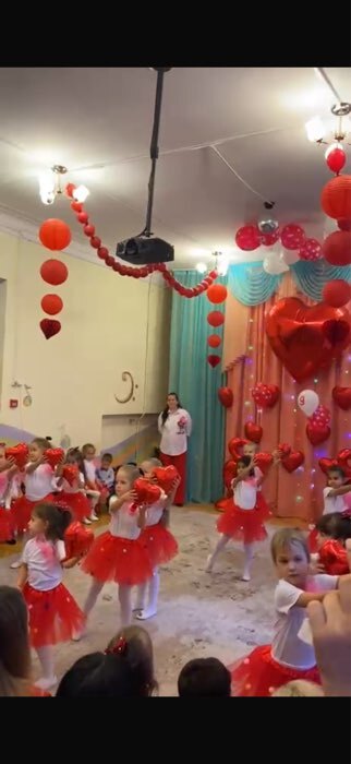 Фотография покупателя товара Шар воздушный фольгированный 9" Сердце, красный, для палочки - Фото 1