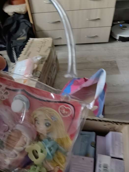 Фотография покупателя товара Набор косметики для девочки «Корона», сумочка - Фото 2