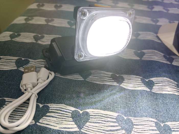 Фотография покупателя товара Фонарь налобный аккумуляторный «Мастер К», 5 Вт, 1200 мАч, 300 Лм, 8.5×6×6 см, USB - Фото 4