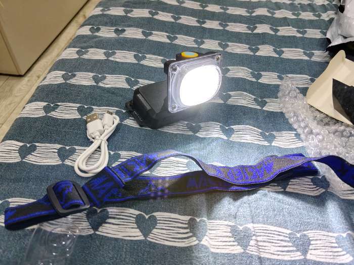 Фотография покупателя товара Фонарь налобный аккумуляторный «Мастер К», 5 Вт, 1200 мАч, 300 Лм, 8.5×6×6 см, USB - Фото 6