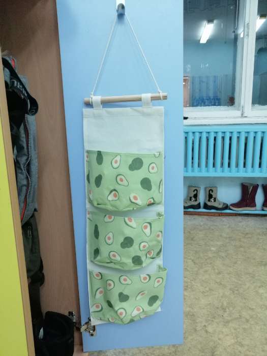 Фотография покупателя товара Органайзер подвесной с карманами Доляна «Авокадо», подвесной, 3 отделения, 59×20 см, цвет зелёный - Фото 2