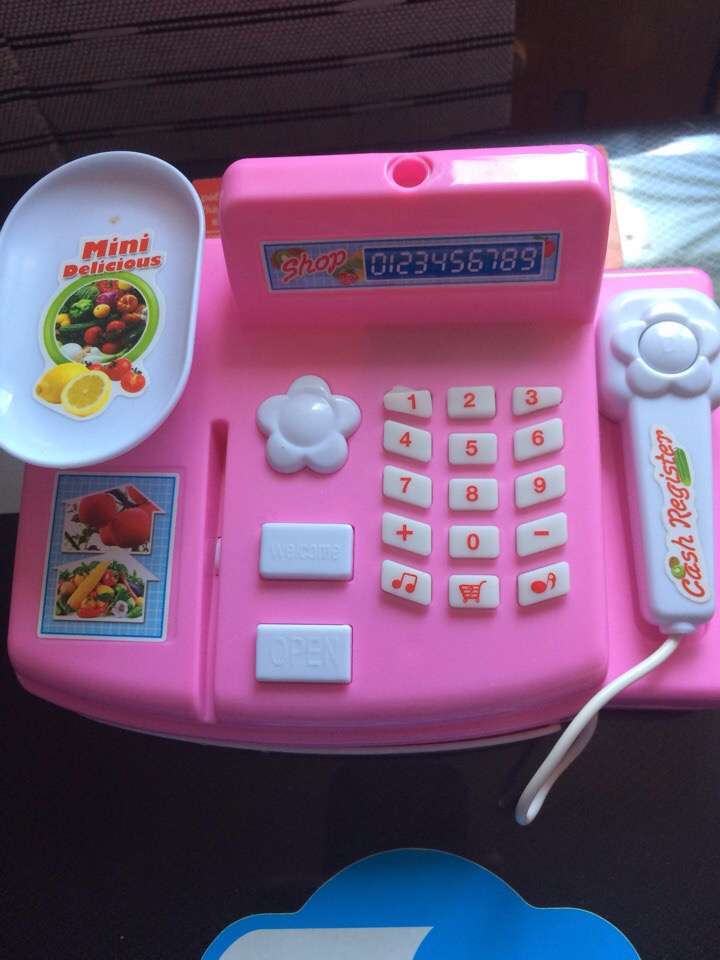 Фотография покупателя товара Касса-малышка, розовая, световые и звуковые эффекты